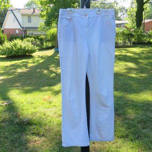 St. John Collection White Jeans, Size 8
